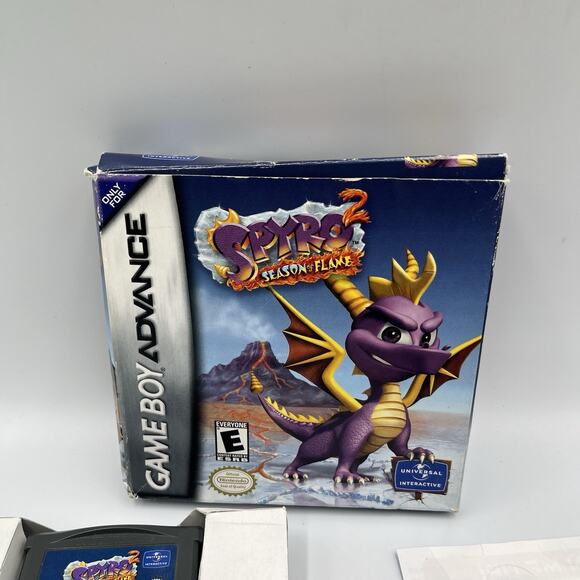 Spyro 2: Season of Flame (Game Boy Advance, 2002) GBA - CIB + Poster + REG CARD - Picture 4 of 16